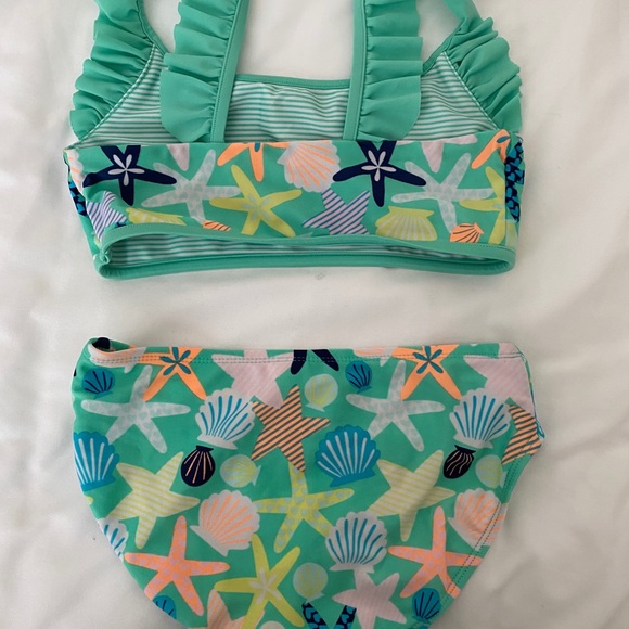 Girls 2 piece Swim Suit - Picture 3 of 4